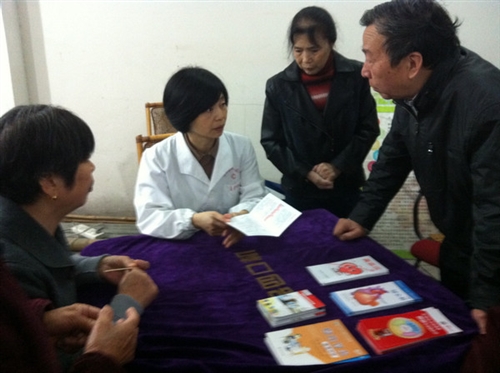 我院开展糖尿病日义诊活动